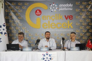genclik-ve-gelecek-sempozyumu-kuzuluk- 126 